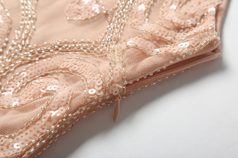 Retro 1920s Gatsby Party Flapper Dress Double V Neck Sleeveless Paisley Sequin Bead Embellished Fringe Swing Dress Vestido