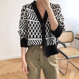 New Design Women Coat Sweater V-Neck Poncho Vintage Plaid Geometric Knit Cardigan Cropped Tops